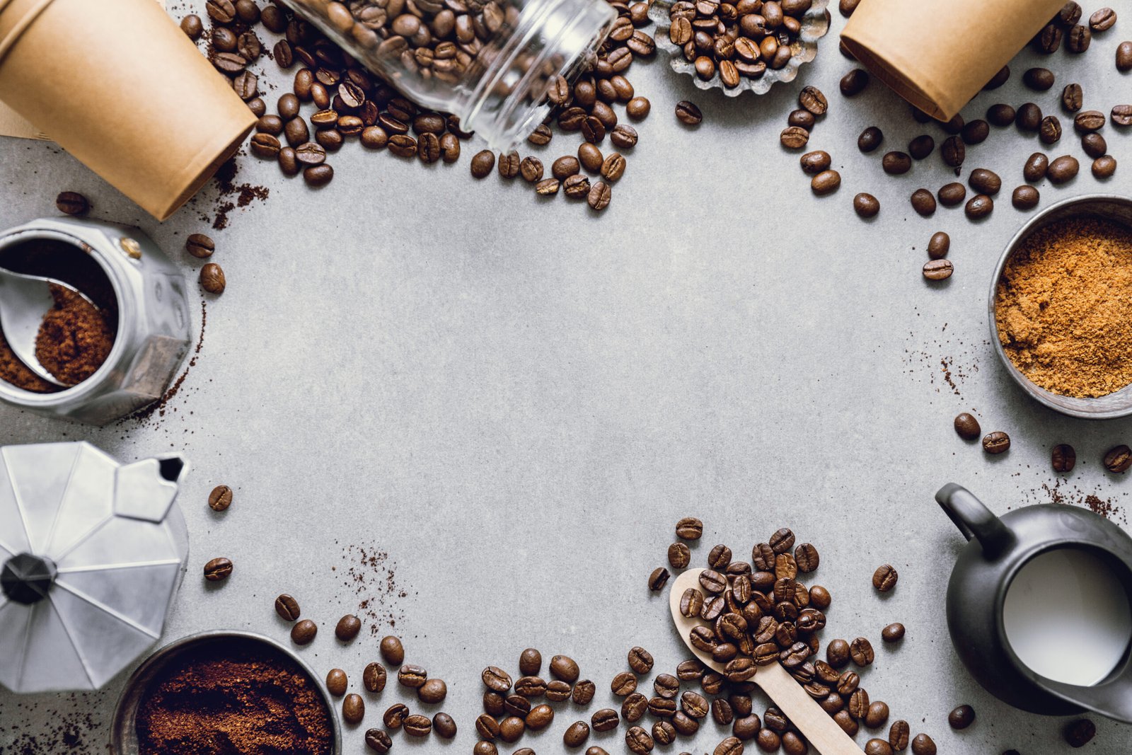 Ingredients,For,Making,Moka,Coffee.,Moka,Pot,With,Coffee,Beans